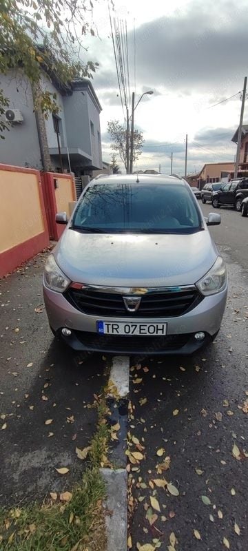 Utilizat 2012 Dacia Lodgy Monovolum | 4.400 EUR (Preț OK) - Imagine 1/3