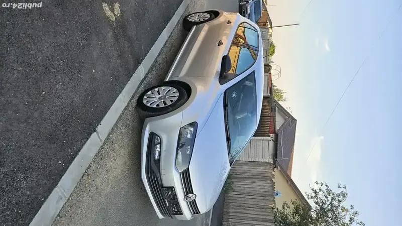 Utilizat 2016 VW Polo Hatchback | 6.390 EUR - Imagine 1/4