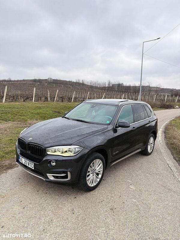 Second-hand BMW X5 Comfort Edition 258 CP (189 kW) 2013 Culoaregri SUV