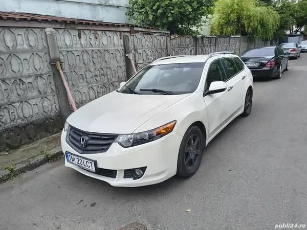 Utilizat 2010 Honda Accord Break | 3.700 EUR - Imagine 1/4