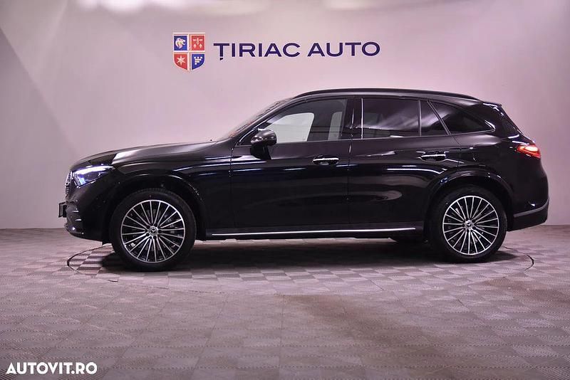 Nouă Mercedes GLC300e 313 CP (230 kW) 2025 Culoarenegru SUV