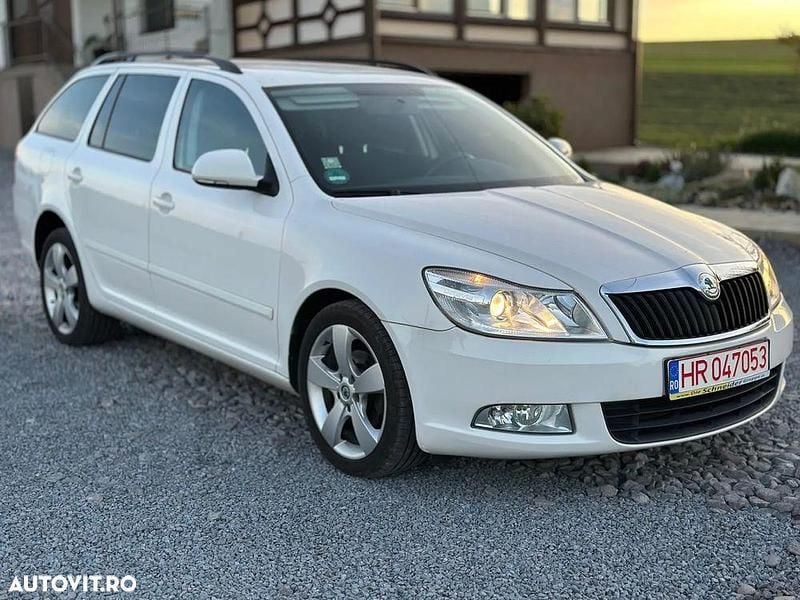 Culoarealb Utilizat 2010 Skoda Octavia Ambiente Break | 4.650 EUR (Preț OK) - Imagine 1/4