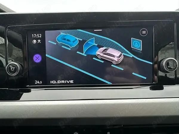 Second-hand VW Golf VIII 116 CP (85 kW) 2021 Hatchback