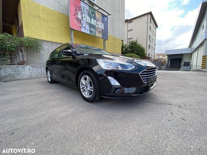 Culoarenegru Utilizat 2019 Ford Focus Active Break | 8.400 EUR (Preț OK) - Imagine 1/4