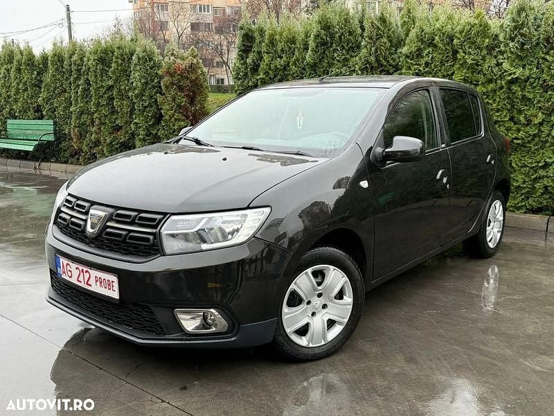 Second-hand Dacia Sandero 90 CP (66 kW) 2018 Culoarenegru