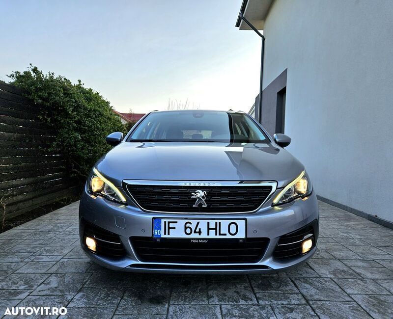 Gri Utilizat 2018 Peugeot 308 Active Break | 9.700 EUR (Preț OK) - Imagine 1/4