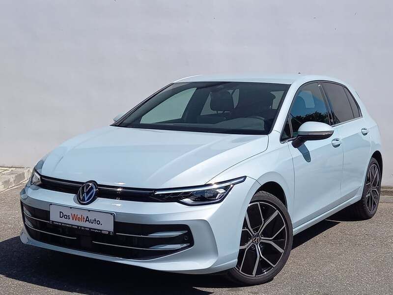 Albastru mediu normal Utilizat 2024 VW Golf VIII Style | 31.000 EUR - Imagine 1/4
