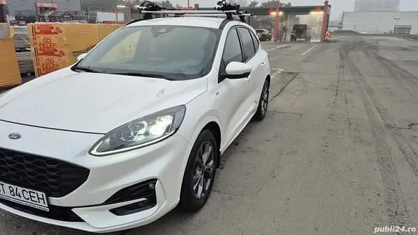 Second-hand Ford Kuga ST-Line X 150 CP (110 kW) 2022 Alb SUV