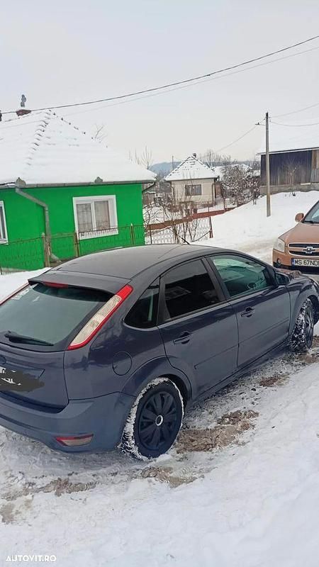 Second-hand Ford Focus Trend 100 CP (73 kW) 2008 Culoaregri