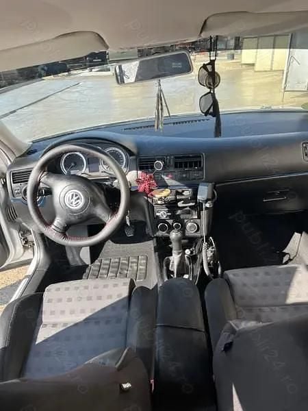 Second-hand VW Golf IV Pacific 101 CP (74 kW) 2006 Hatchback