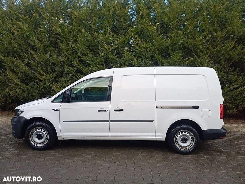 Second-hand VW Caddy Maxi 102 CP (75 kW) 2019 Culoarealb Monovolum