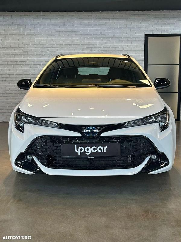 Culoarealb Nouă 2025 Toyota Corolla Break | 25.289 EUR - Imagine 1/4