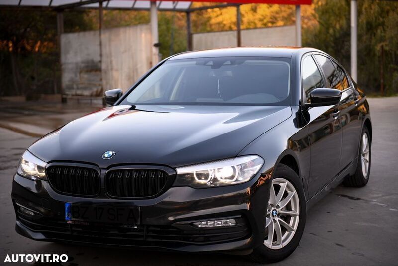 Negru Utilizat 2018 BMW 520 Berlinǎ | 17.999 EUR (Preț bun) - Imagine 1/4