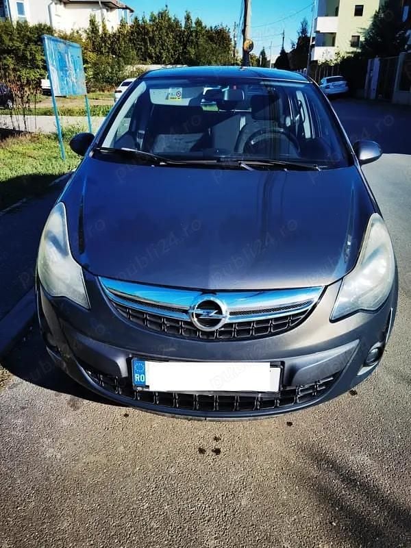 Second-hand Opel Corsa 63 CP (46 kW) 2014 Gri Hatchback