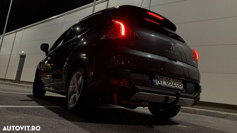 Gri Utilizat 2014 Peugeot 3008 SUV | 8.348 EUR (Preț bun) - Imagine 1/4