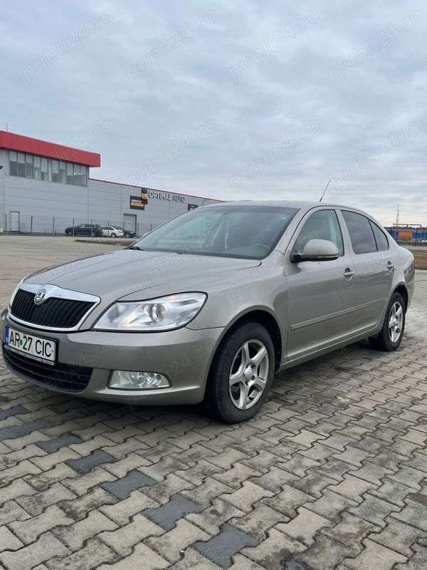 Utilizat 2009 Skoda Octavia Berlinǎ | 4.500 EUR (Scump) - Imagine 1/4
