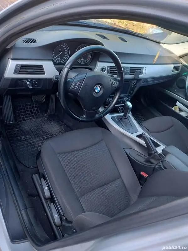 Utilizat 2010 BMW 320 Berlinǎ | 5.600 EUR (Preț OK) - Imagine 1/4