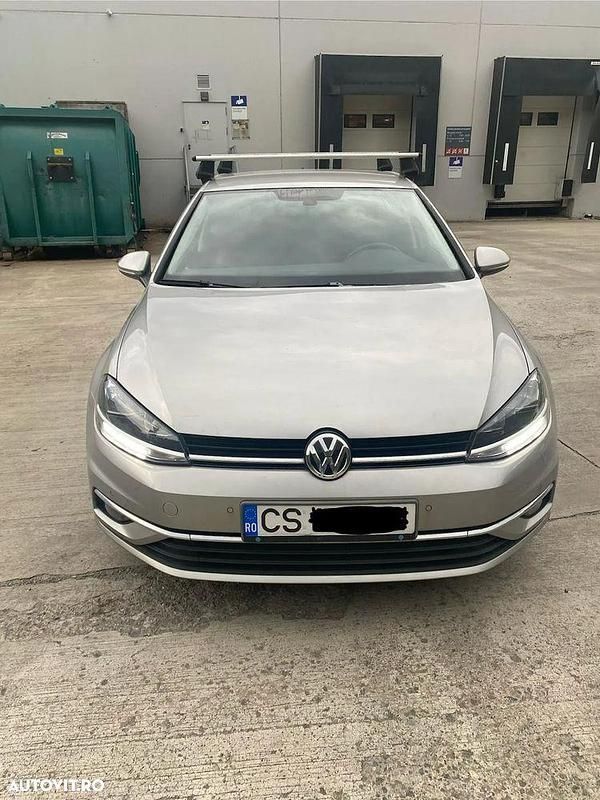 Culoaregri Utilizat 2018 VW Golf VII Comfortline Hatchback | 11.650 EUR (Preț OK) - Imagine 1/4