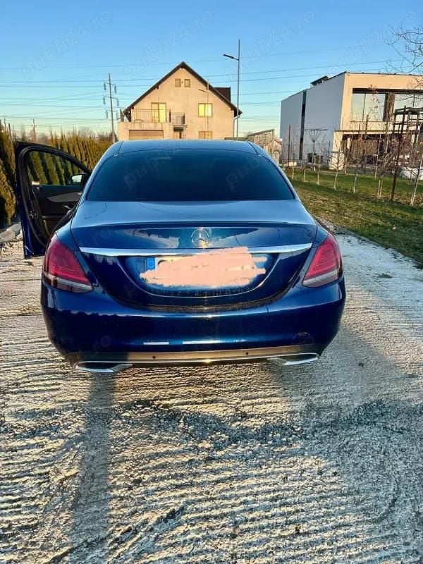 Second-hand Mercedes C220 190 CP (139 kW) 2019 Berlinǎ