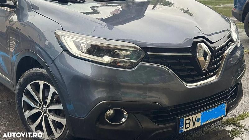 Culoaregri Utilizat 2018 Renault Kadjar SUV | 11.300 EUR (Preț bun) - Imagine 1/4