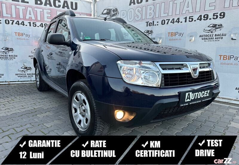 Albastru Utilizat 2012 Dacia Duster Prestige SUV | 7.440 EUR (Preț bun) - Imagine 1/4
