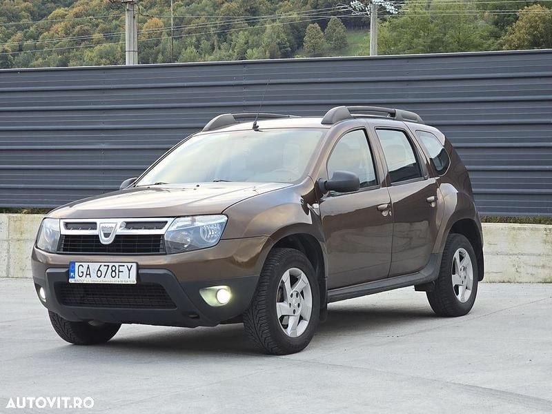 Culoaremaro Utilizat 2012 Dacia Duster Ambiance SUV | 6.950 EUR (Preț OK) - Imagine 1/4