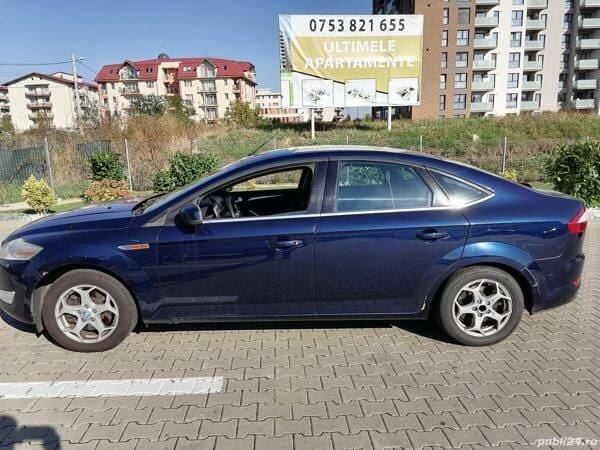 Second-hand Ford Mondeo 140 CP (102 kW) 2009 Albastru Berlinǎ