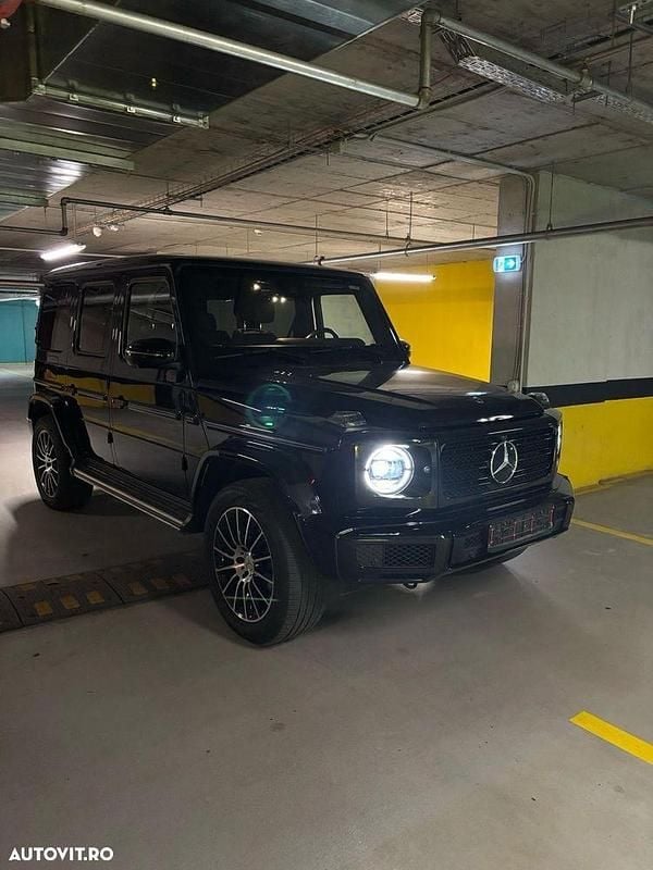 Culoarenegru Utilizat 2020 Mercedes G350 SUV | 110.000 EUR (Preț OK) - Imagine 1/4