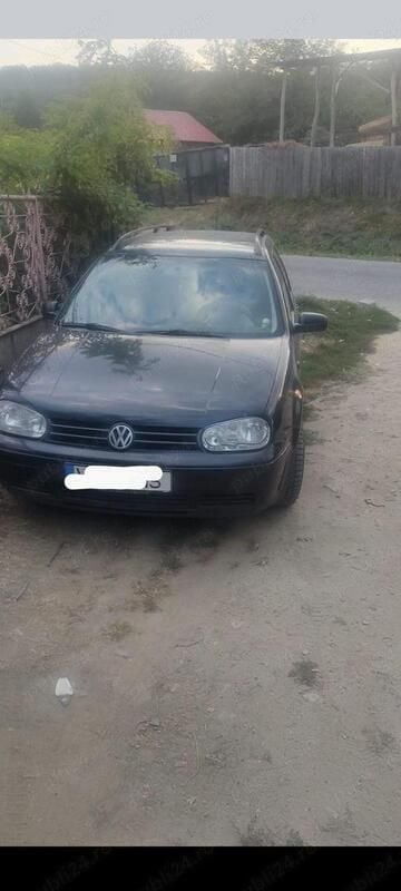 Second-hand VW Golf IV 105 CP (77 kW) 2004 Hatchback
