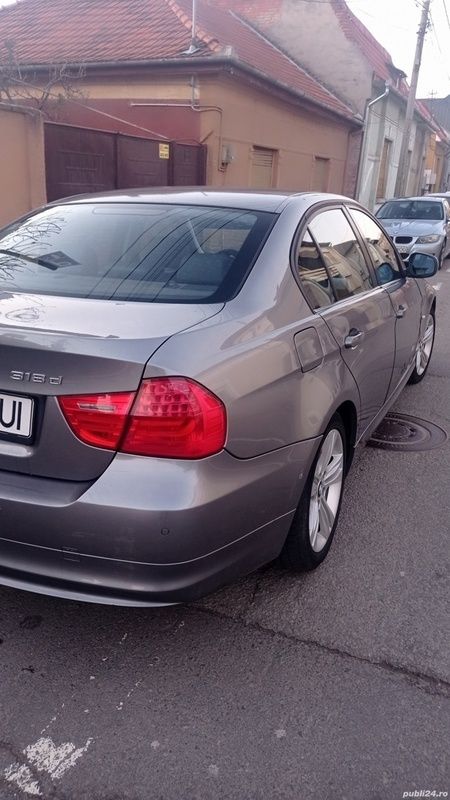 Gri Utilizat 2009 BMW 318 Berlinǎ | 5.550 EUR (Puțin scump) - Imagine 1/4