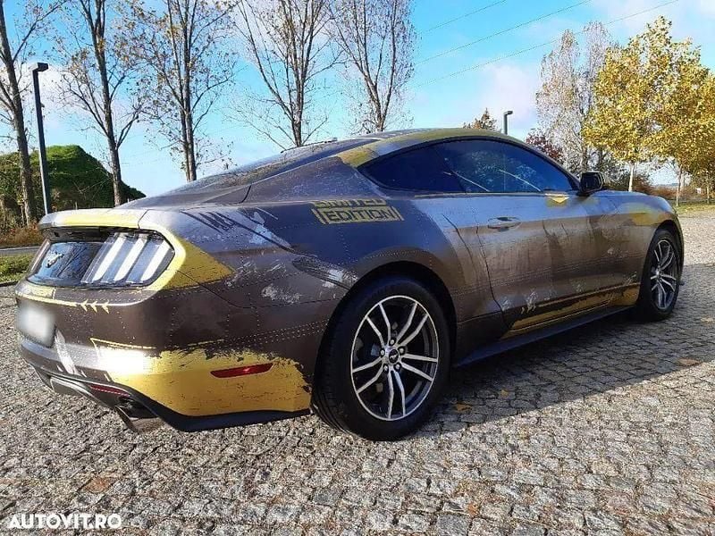 Alte culori Utilizat 2015 Ford Mustang Coupe | 22.000 EUR (Preț bun) - Imagine 1/4