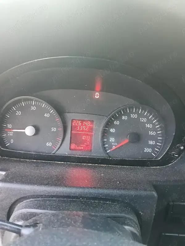 Utilizat 2011 VW Crafter Van | 5.600 EUR (Super Preț) - Imagine 1/4