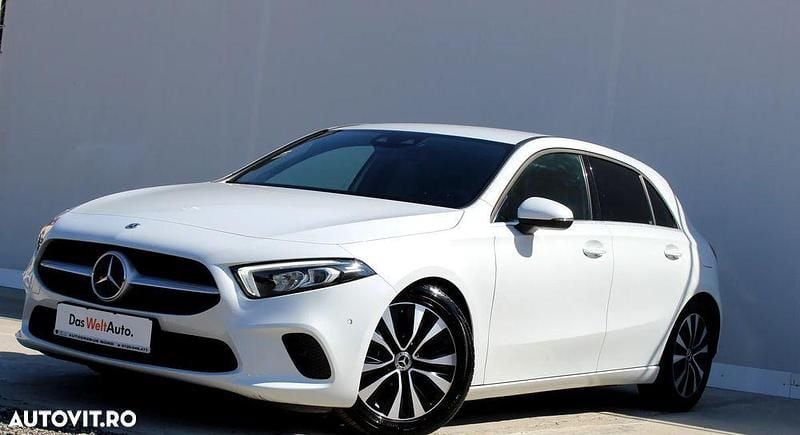 Culoarealb Utilizat 2020 Mercedes A200 Hatchback | 21.490 EUR (Preț bun) - Imagine 1/4