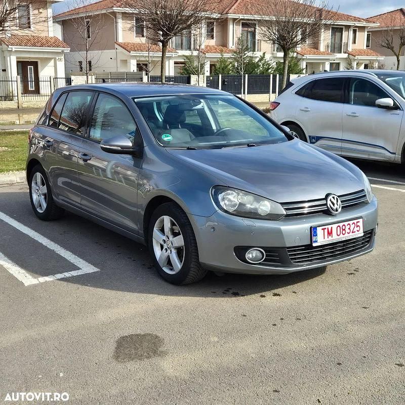 Second-hand VW Golf VI Team 105 CP (77 kW) 2010 Culoaregri Hatchback