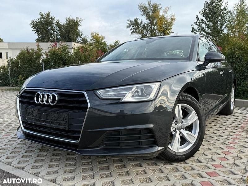 Second-hand Audi A4 Sport 150 CP (110 kW) 2019 Culoaregri Berlinǎ