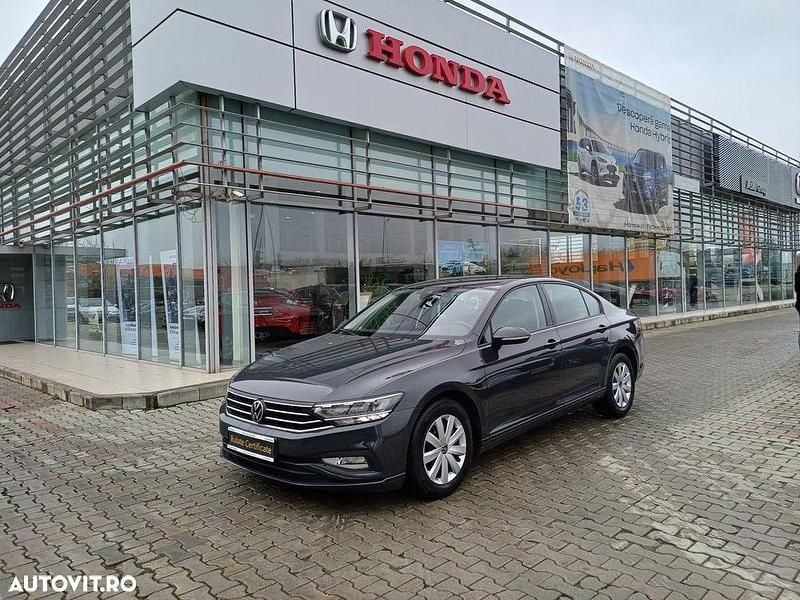 Culoaregri Utilizat 2020 VW Passat Trendline SUV | 19.490 EUR (Puțin scump) - Imagine 1/4