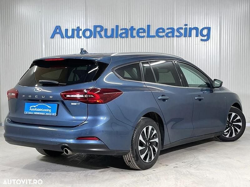 Second-hand Ford Focus Titanium 125 CP (91 kW) 2023 Culoarealbastru Break