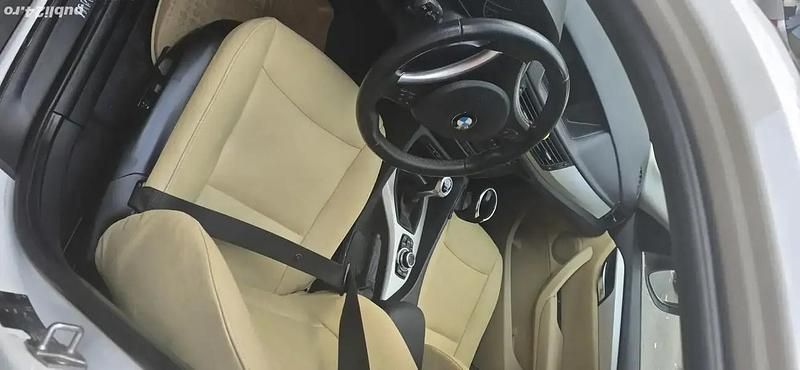 Second-hand BMW X1 143 CP (105 kW) 2012 Alb SUV