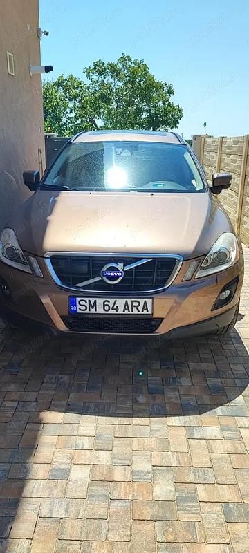 Utilizat 2008 Volvo XC60 SUV | 7.800 EUR - Imagine 1/4