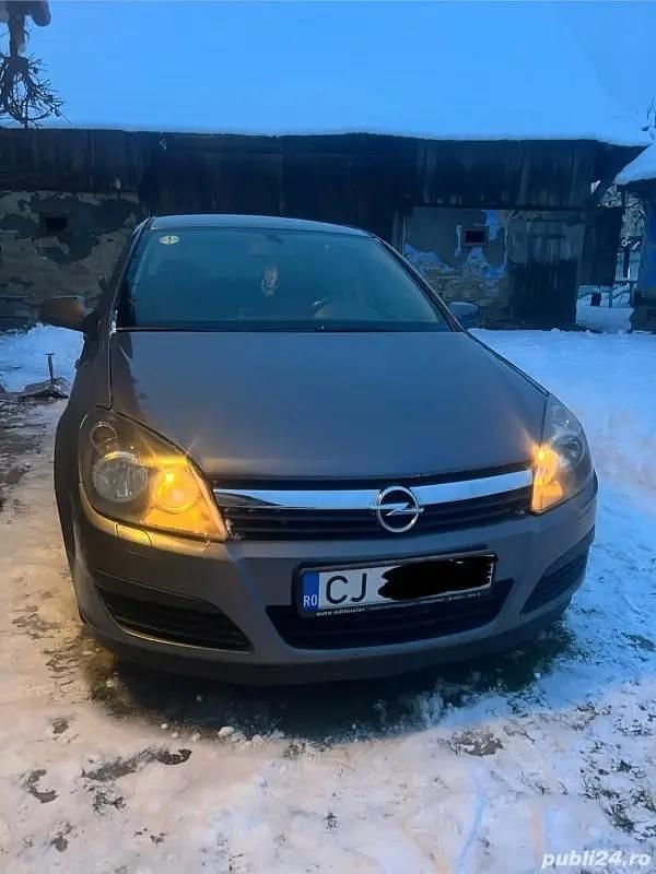 Utilizat 2007 Opel Astra Hatchback | 1.850 EUR (Preț OK) - Imagine 1/4