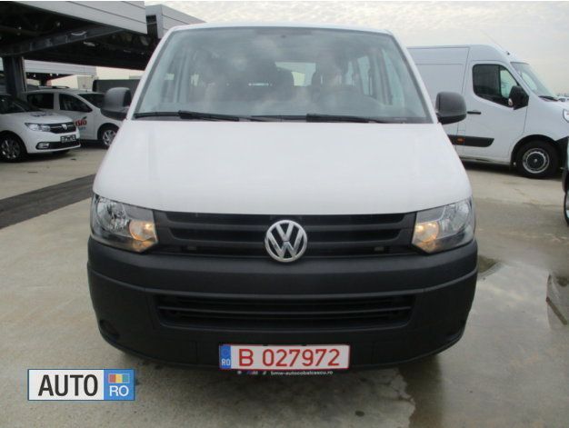 Alb Utilizat 2014 VW T5 Van | 22.490 EUR - Imagine 1/4
