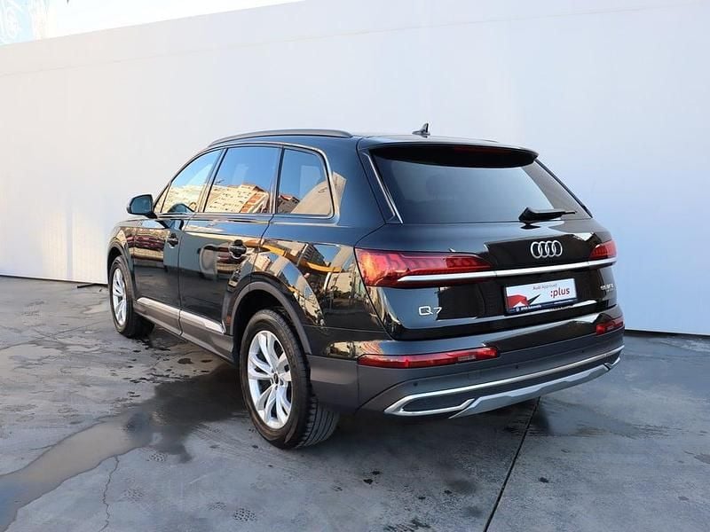 Second-hand Audi Q7 340 CP (250 kW) 2023 Negru  normal SUV
