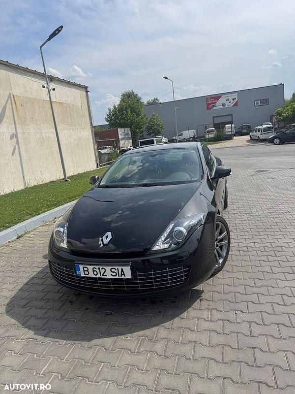 Second-hand Renault Laguna Coupé Dynamique 175 CP (128 kW) 2013 Culoarenegru Coupe