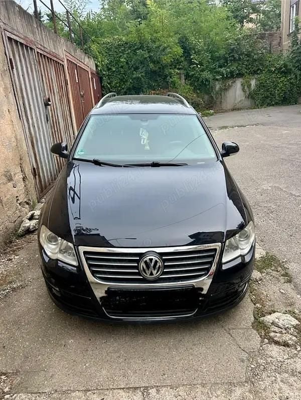 Negru Utilizat 2010 VW Passat Break | 3.500 EUR (Preț bun) - Imagine 1/4