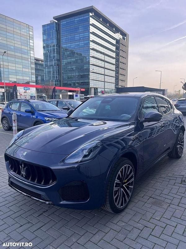 Culoarealte culori Nouă 2025 Maserati Grecale SUV | 107.805 EUR - Imagine 1/4