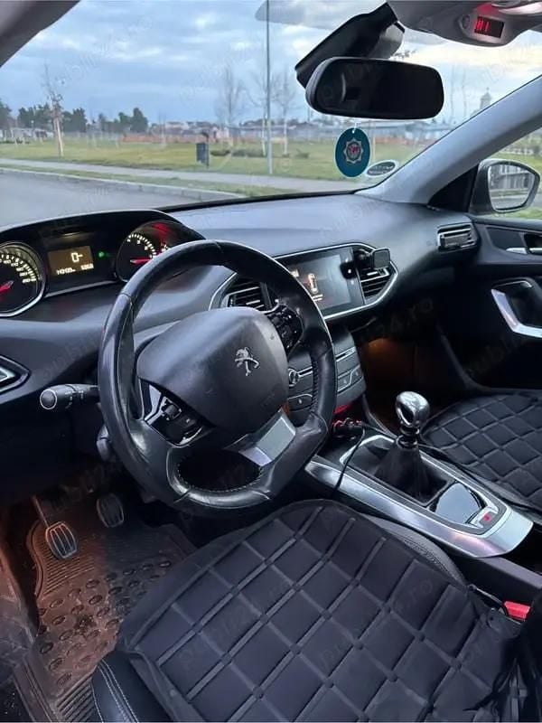 Second-hand Peugeot 308 156 CP (114 kW) 2014 Hatchback