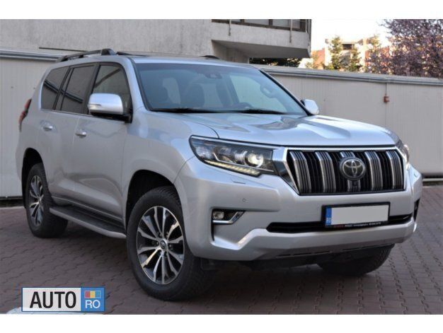 Argintiu Utilizat 2019 Toyota Land Cruiser Luxury SUV | 47.900 EUR - Imagine 1/4