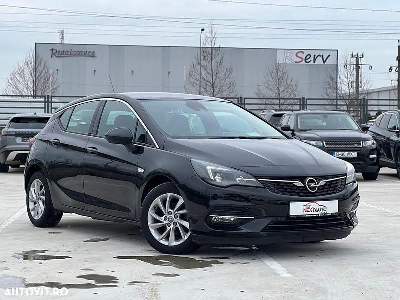 Second-hand Opel Astra Elegance 122 CP (89 kW) 2020 Culoarenegru Hatchback