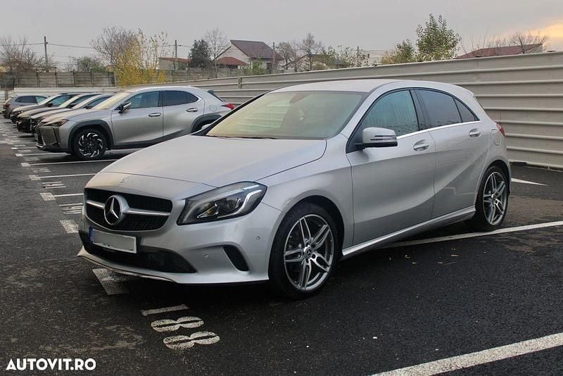Culoareargint Utilizat 2016 Mercedes A180 Style Hatchback | 16.949 EUR (Preț OK) - Imagine 1/4