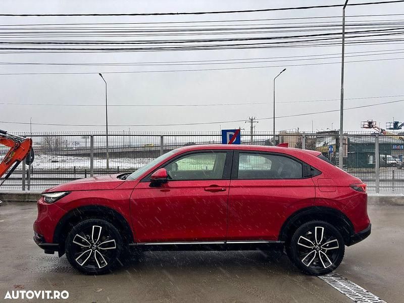 Second-hand Honda HR-V Advance 107 CP (78 kW) 2022 Culoarerosu SUV